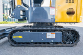 HENGWANG 1.5 Ton Mini Excavator | 15 HP Compact Digger with 2700mm Digging Radius
