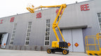 16-meter self-propelled articulated boom lift platform.