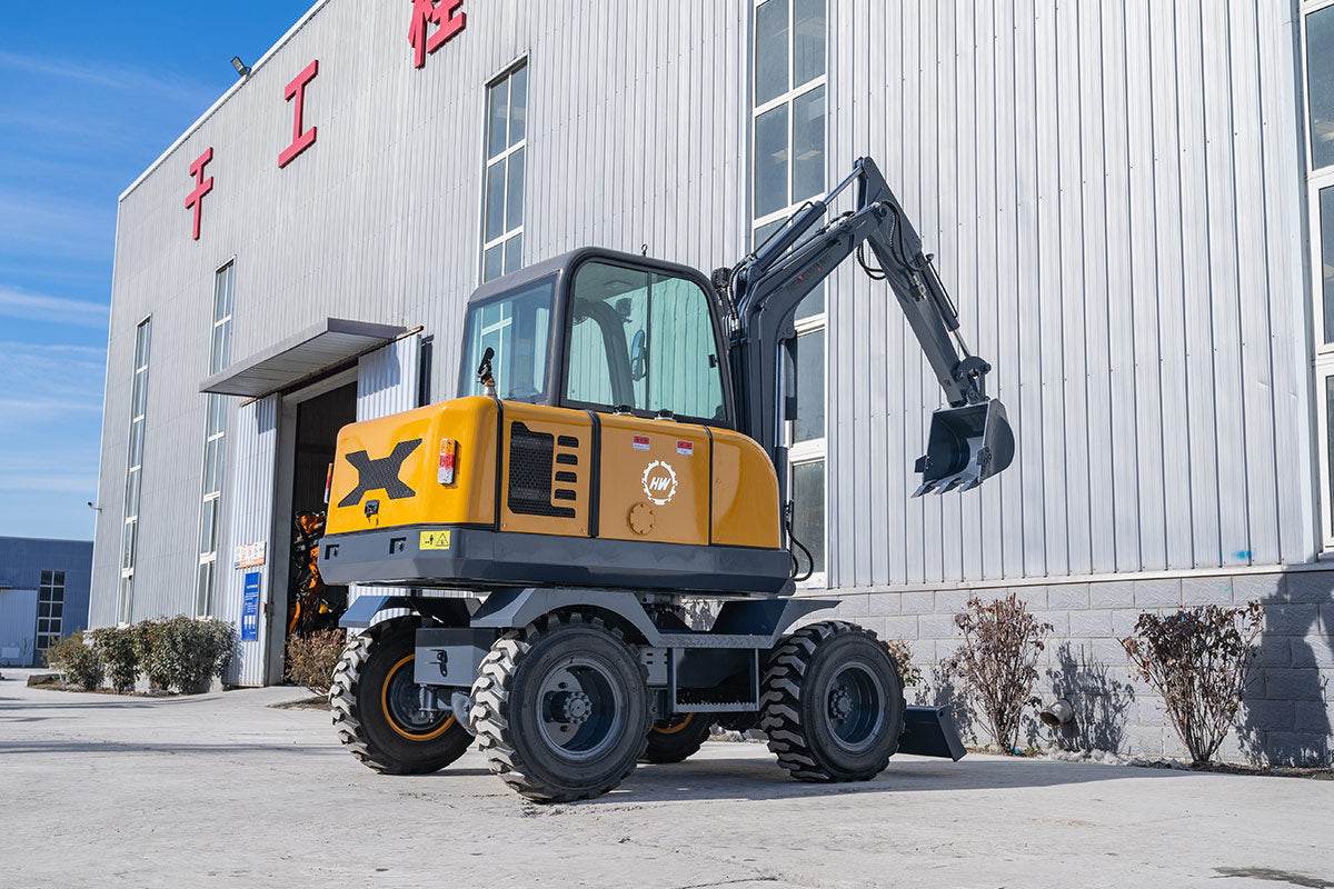 HWL40 wheeled excavator.