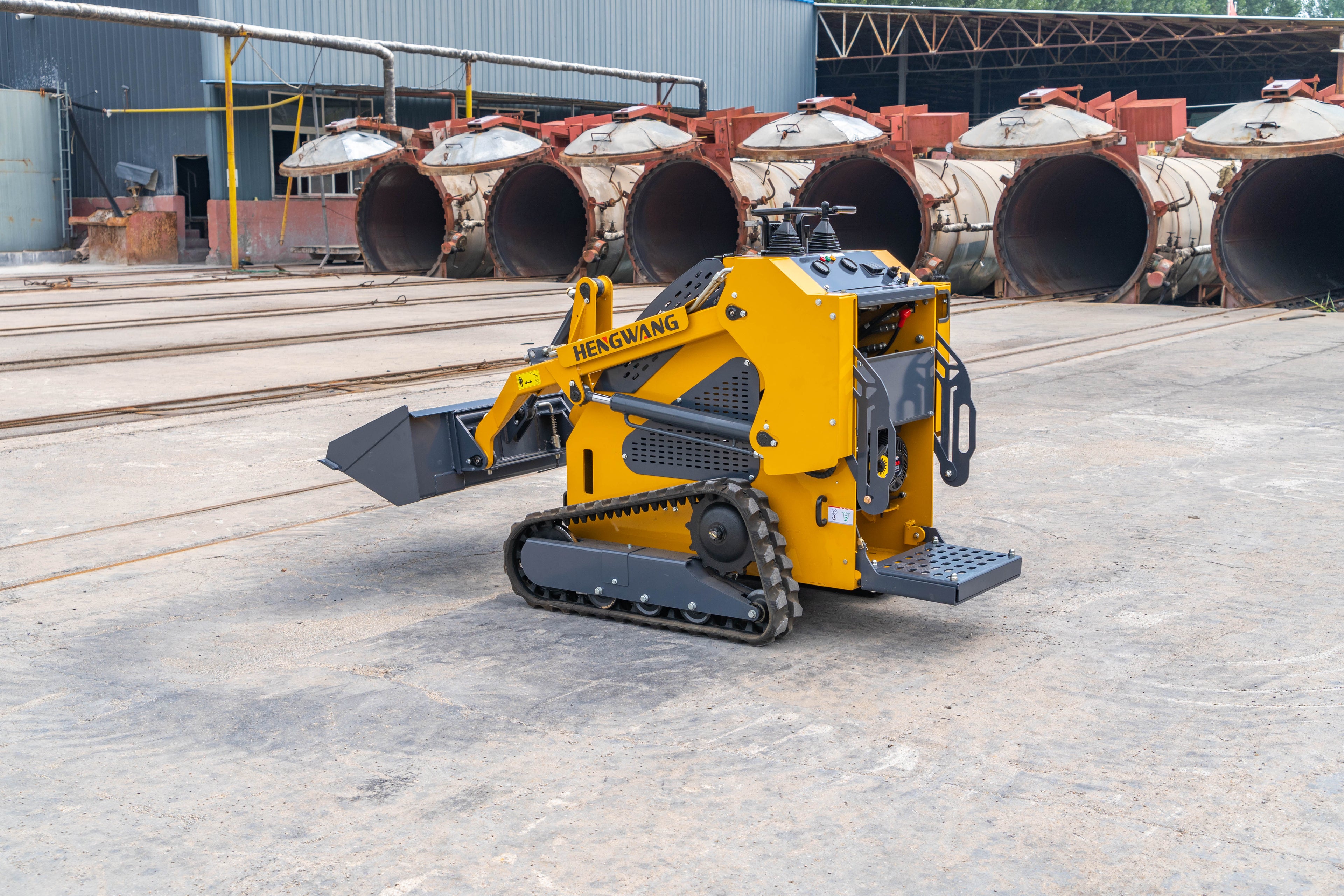 HW-T360 skid steer loader.